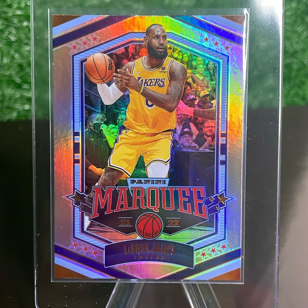 83. Panini Chronicles Marquee LeBRON James 2021-22 No. 364 🏀🔥